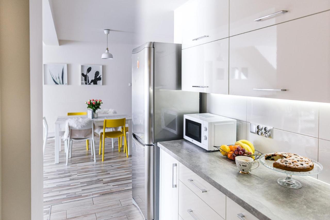 Apartament W Centrum Ustrzyki Dolne Eksteriør billede